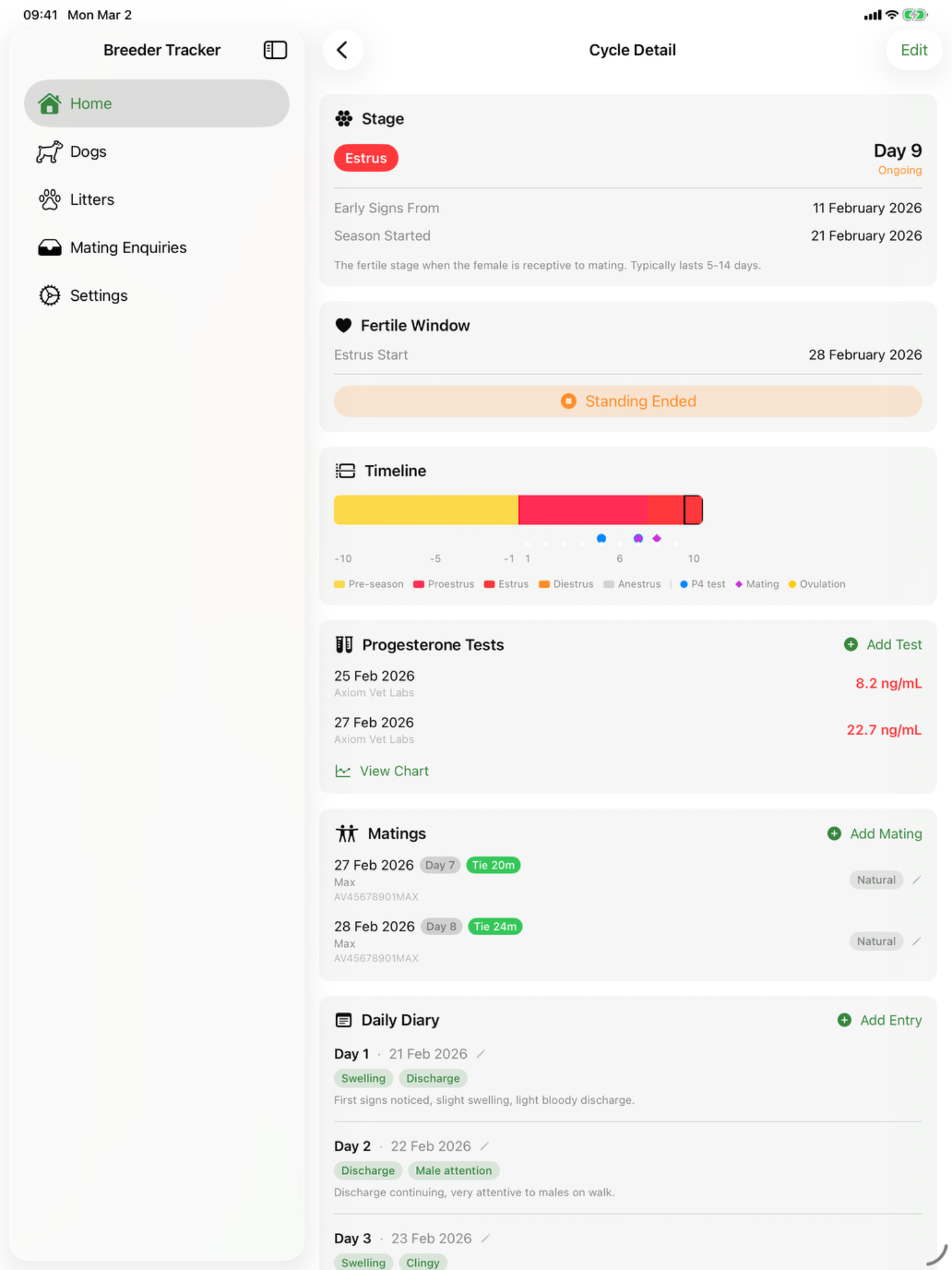 iPad detail view showing cycle records and litter history.